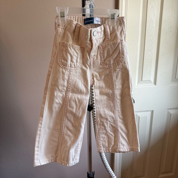 Old Navy Soft Yellow with Pink stitching Wide-Leg Trousers. Girls 2t - Picture 1 of 6